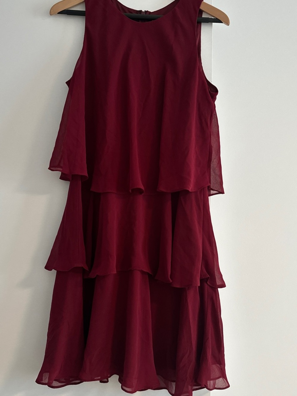 Women's Burgundy Tiered Sleeveless Dress